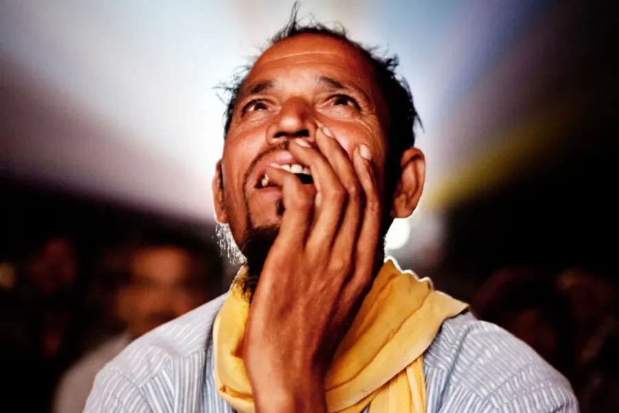 The Cinema Travellers (Amit Madheshiya) 