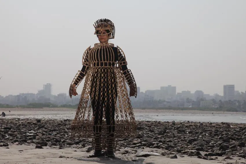 Shakuntala Kulkarni, cane armour