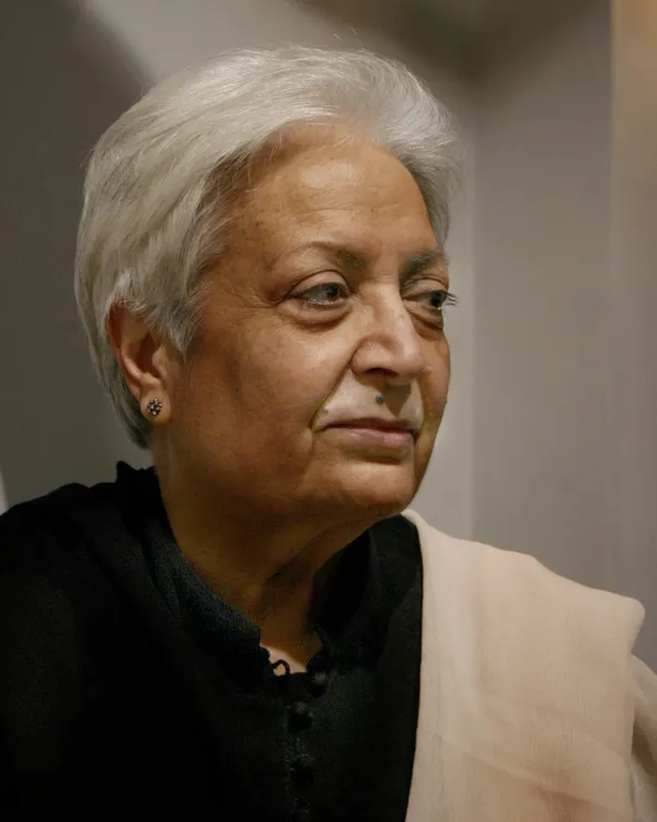 A Reading Path Down a Rabbit Hole: Zarina Hashmi